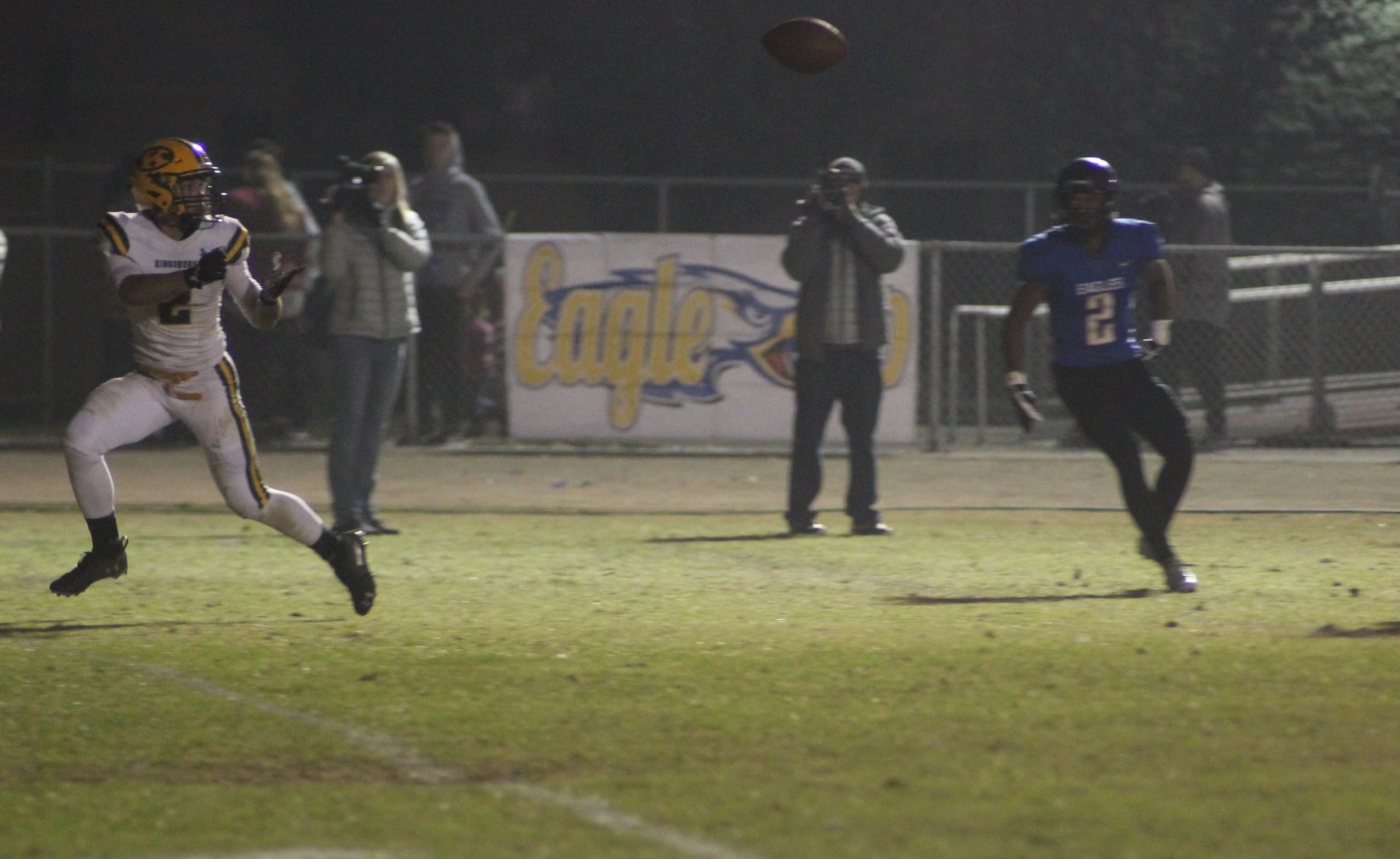 Kingsburg falls to Bakersfield Christian